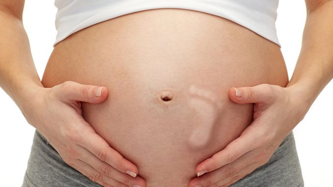 Bluecare - Cách đếm cử động thai máy