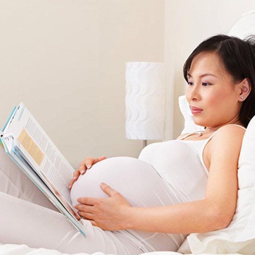 Mẹ bầu mang thai sau tuổi 35 rất nên thực hiện xét nghiệm NIPT